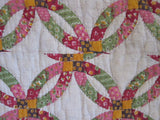 Vintage Handmade Patchwork Wedding Ring Quilt - Yesteryear Essentials
 - 6