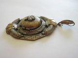 Antique Spring Loaded 4 Photo Locket - Yesteryear Essentials
 - 5