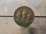 Bronze Nursing Medal Memorial Hospital of Glendale Nursing - Yesteryear Essentials
 - 8